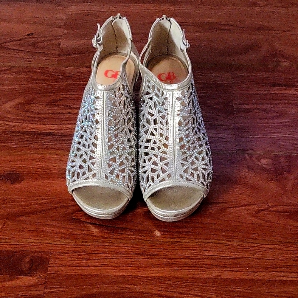 Gb Girls Heels